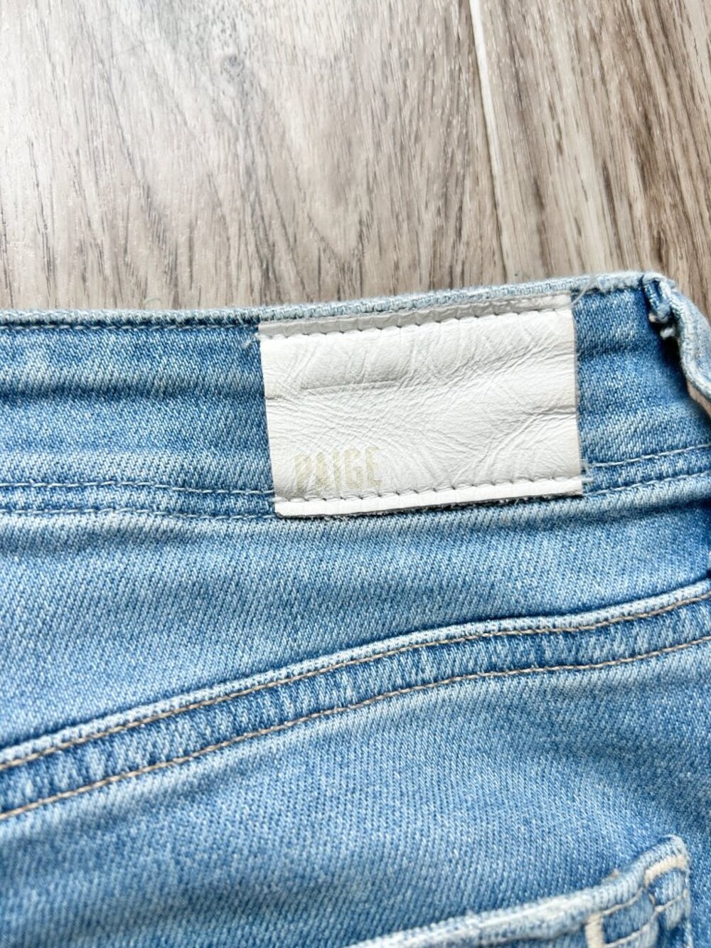 Paige Anessa High Rise Wide Leg Jean Light Wash in Sunnie Distressed Size 28 - Picture 14 of 14